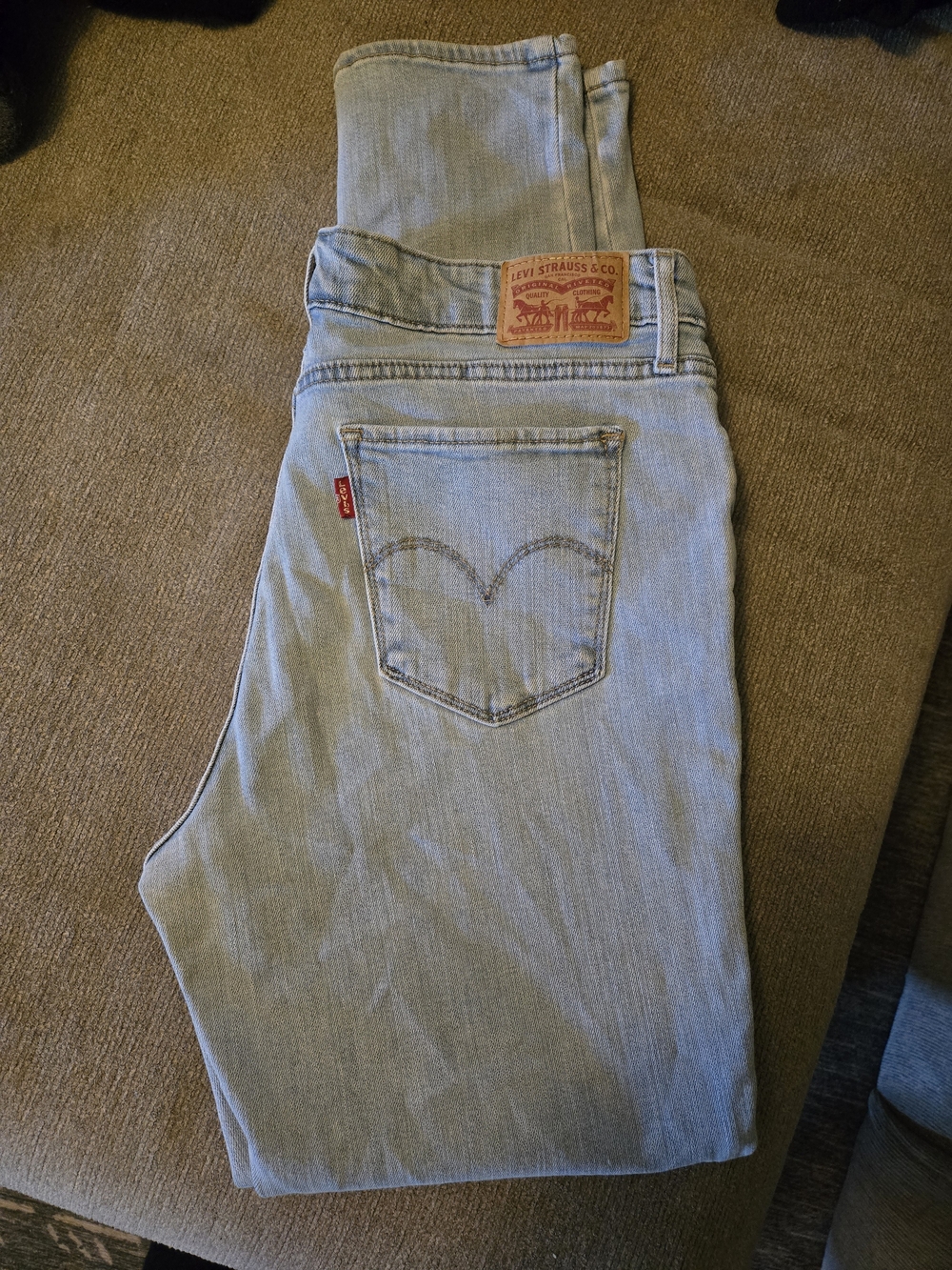 Levi's 711 Women's Light Wash Skinny Jeans